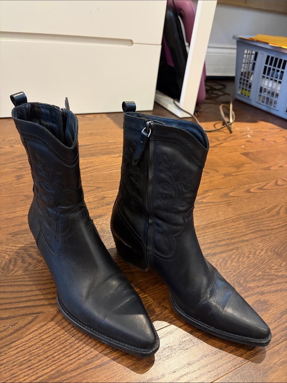 Massimo Dutti Black Leather Western Ankle Boots